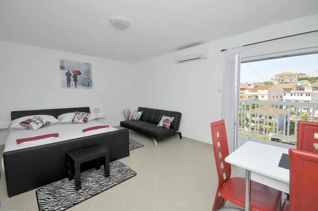 Apartmani Mijatovic Τρογκίρ Εξωτερικό φωτογραφία